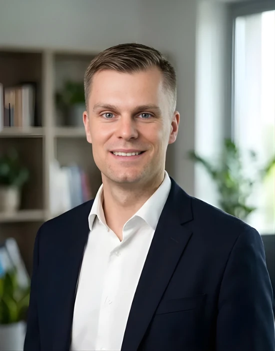 Kamil Józwik — autor kursów AI